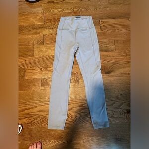 Lululemon in movement crop